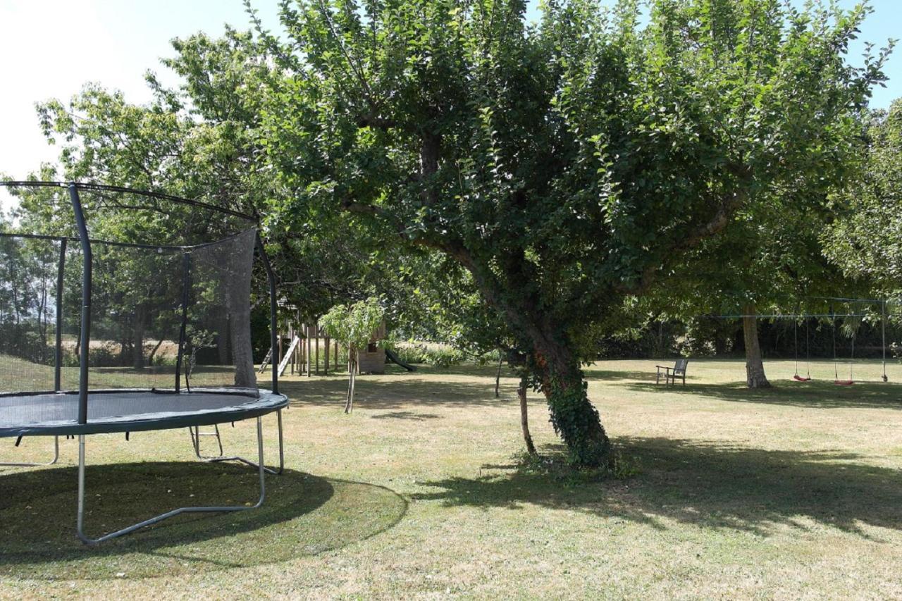 Gites Les Grandes Ecures Mons  Экстерьер фото