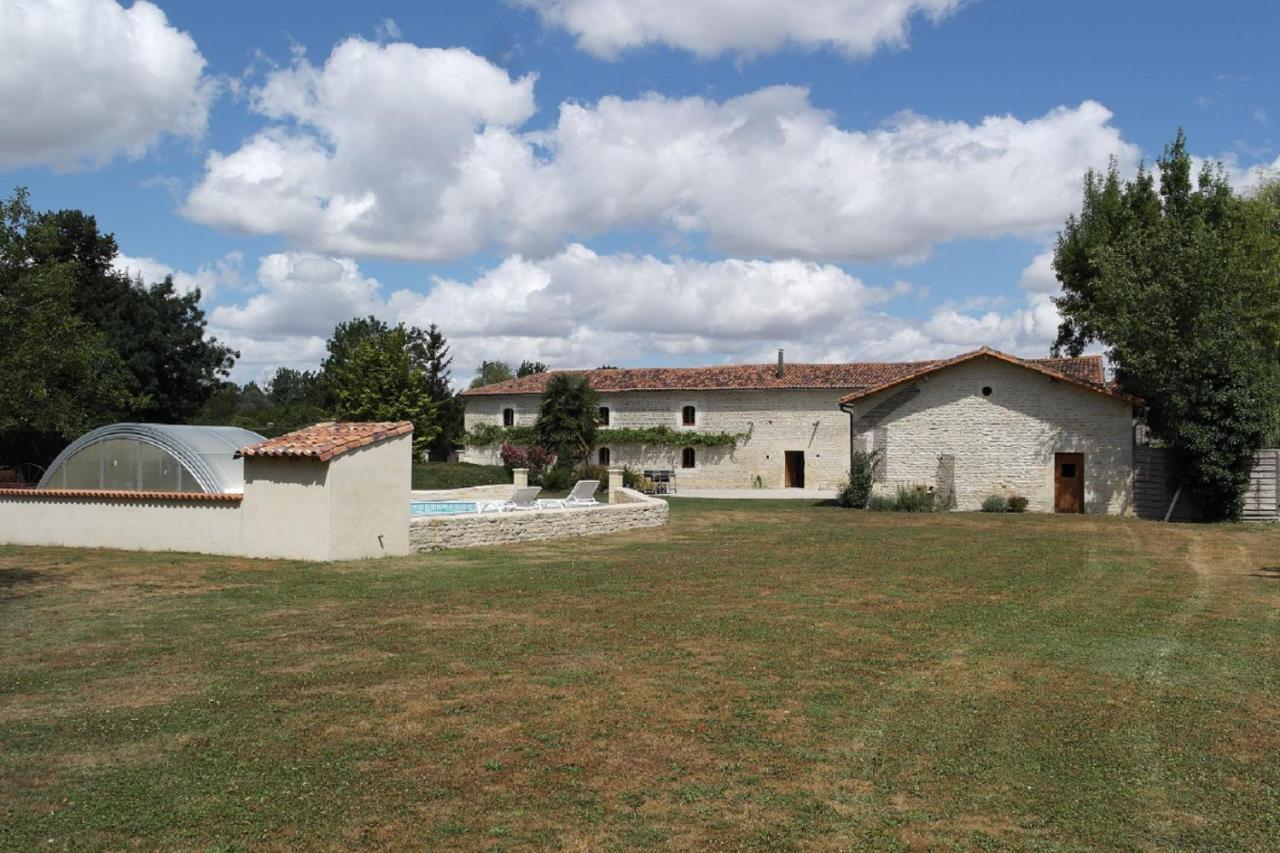 Gites Les Grandes Ecures Mons  Экстерьер фото